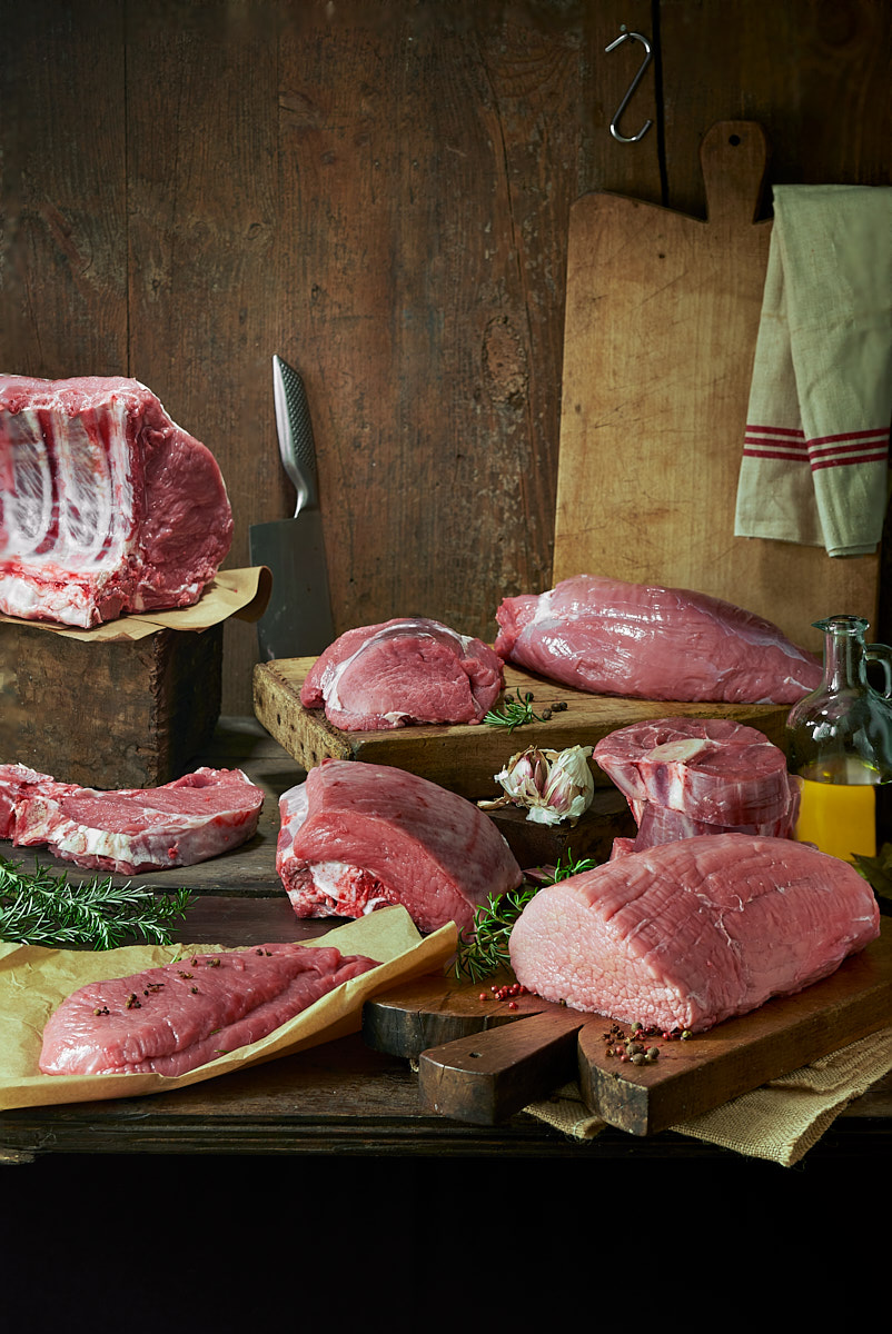 Fotografía Publicitaria Alimentación Bodegón de carne Ternera Asturiana para campaña publicitaria